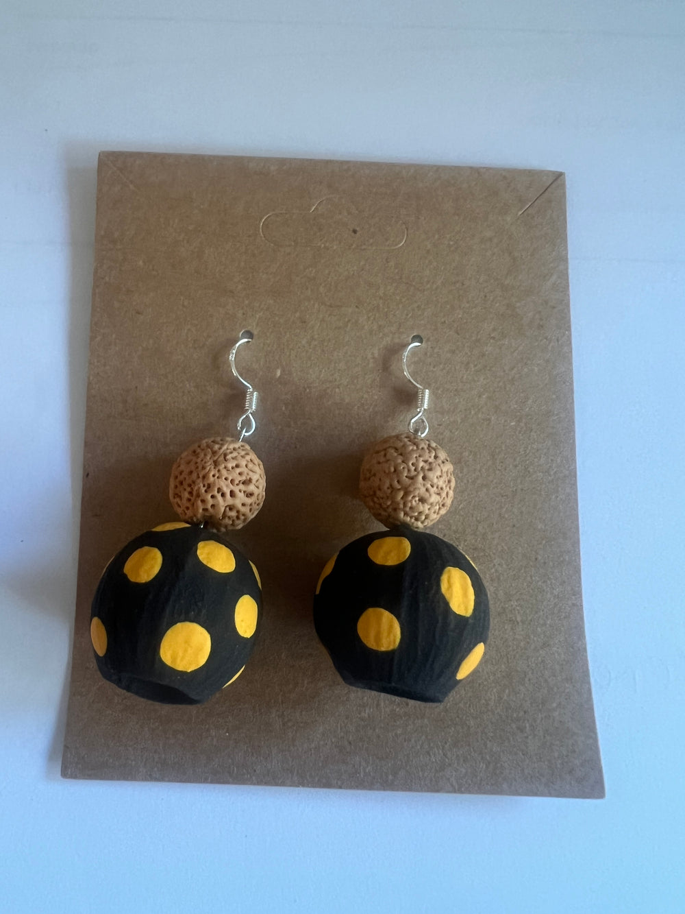 Wiimpatja Nhuungku Designs Gum Nut& Quandong Earrings
